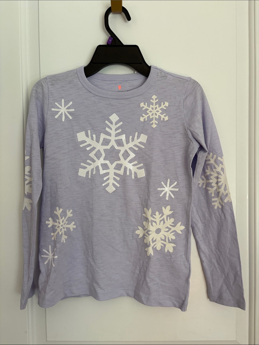 Crewcuts Lavender Long-Sleeve Tee with White Snowflakes youth medium 8-9 NWT